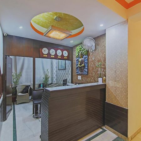 Capital O Tipsyy Near Aravali Biodiversity Park Гургаон Экстерьер фото