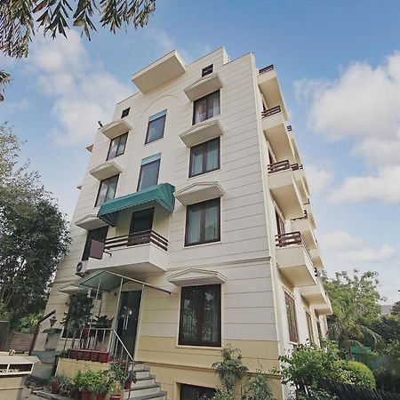 Capital O Tipsyy Near Aravali Biodiversity Park Гургаон Экстерьер фото
